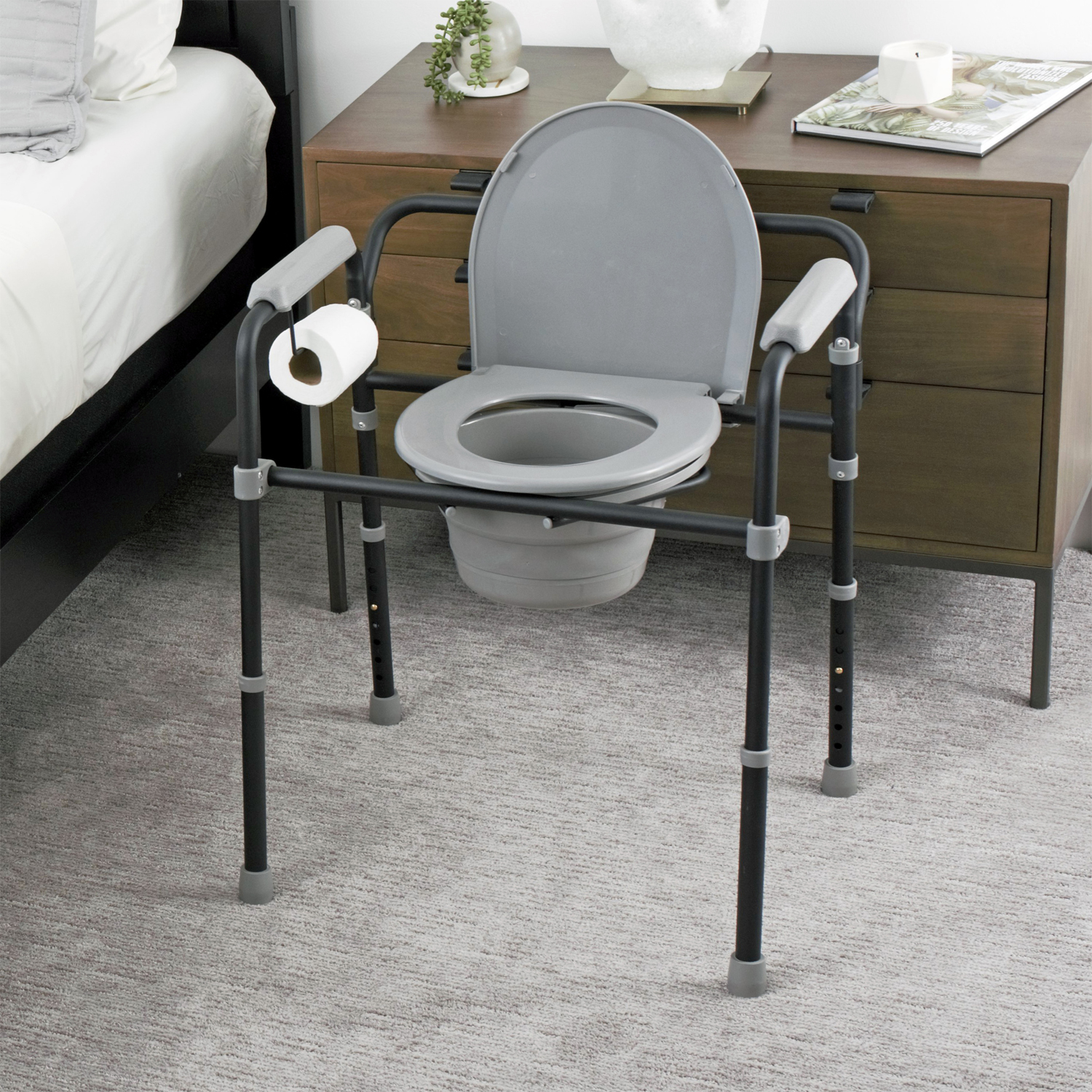 2300 Universal Bedside Commode
